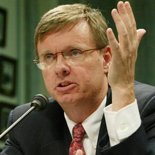 Tim Muris was FTC Chair from 2001 to 2004.  (Photo by Alex Wong/Getty Images)